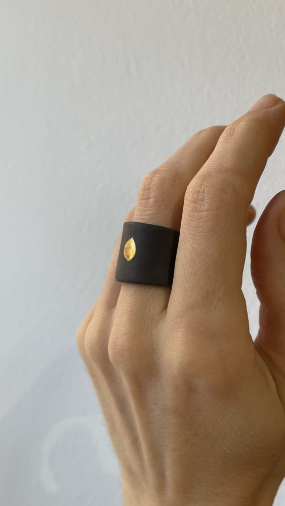 Кольцо Чёрная капля
