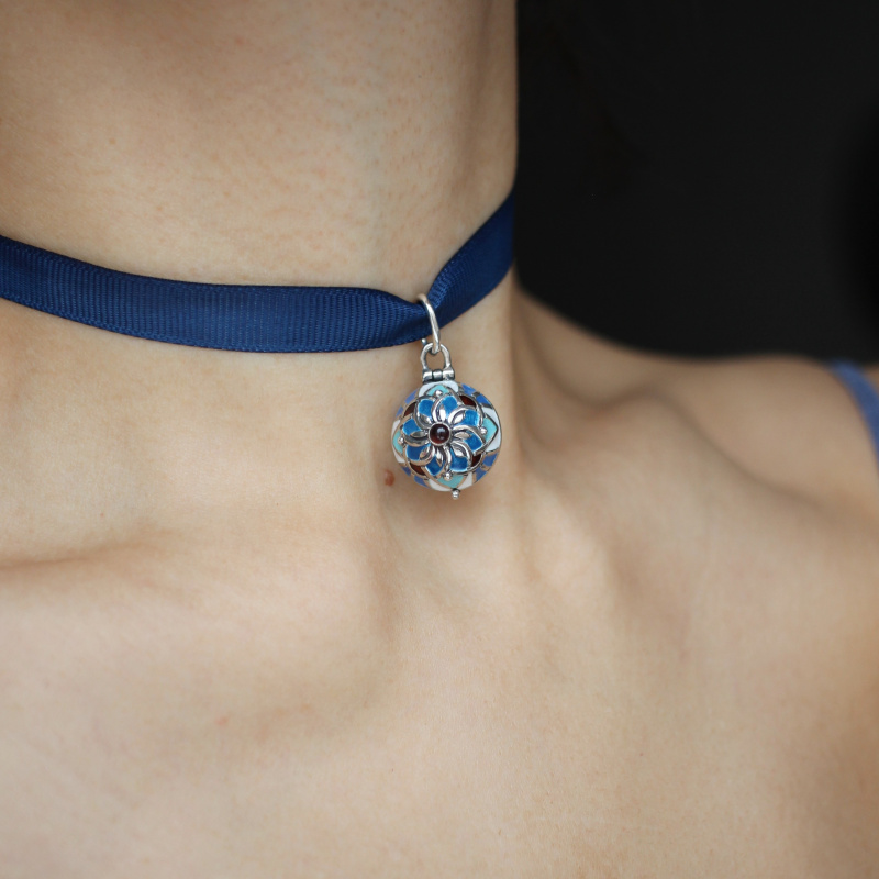 Медальон Большой хранитель на ленте синий