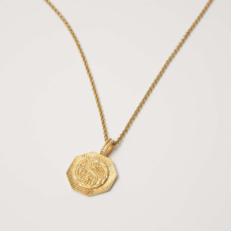 Подвеска на цепочке восьмиугольная в покрытии золотом (VENETO)