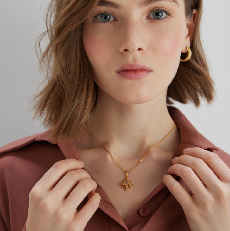 Подвеска-звезда с цепочкой Nuoro с розовым кварцем в покрытии золотом