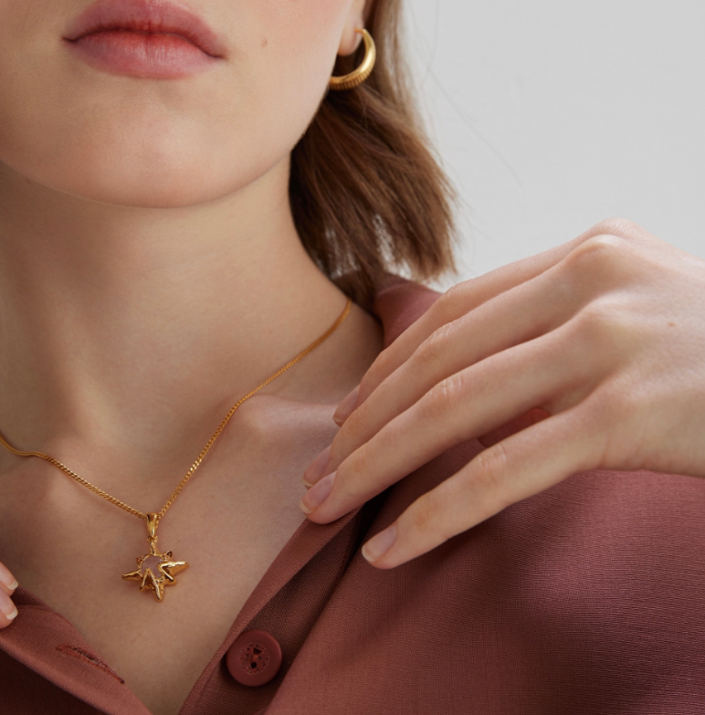 Подвеска-звезда с цепочкой Nuoro с розовым кварцем в покрытии золотом