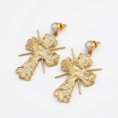Серьги Кресты со вставками из жемчуга золотистые