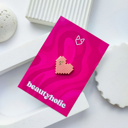 Фарфоровая брошь Пиксель сердце розовое