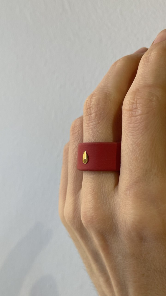 Кольцо Капля красное