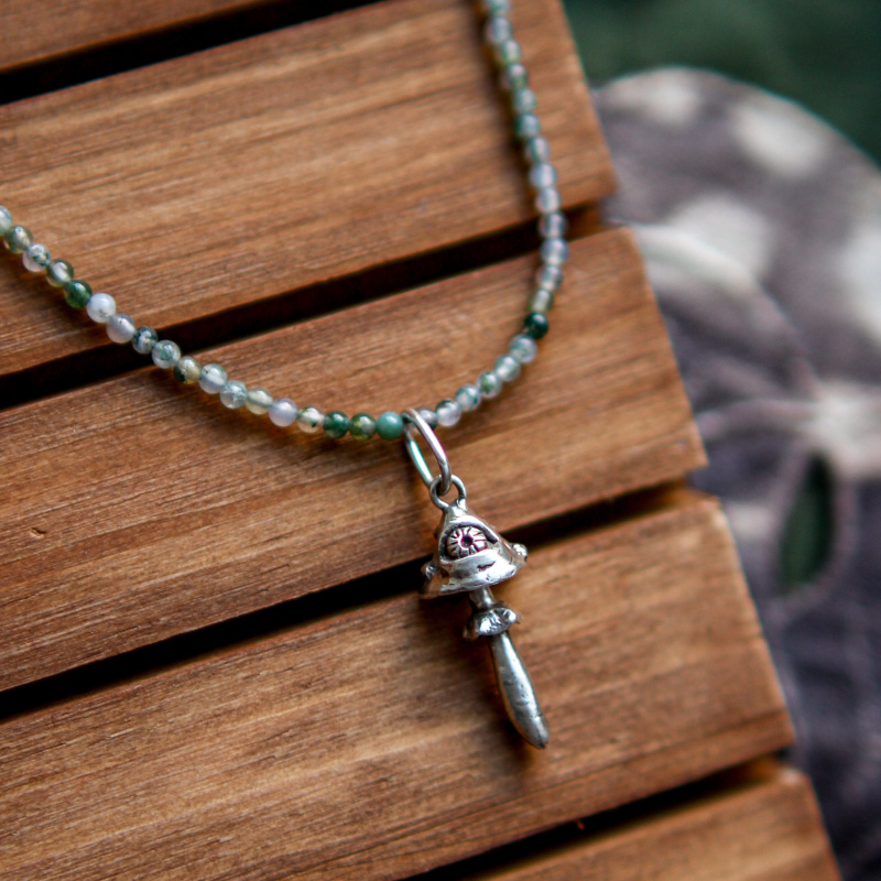 Чокер Мухомор с агатом