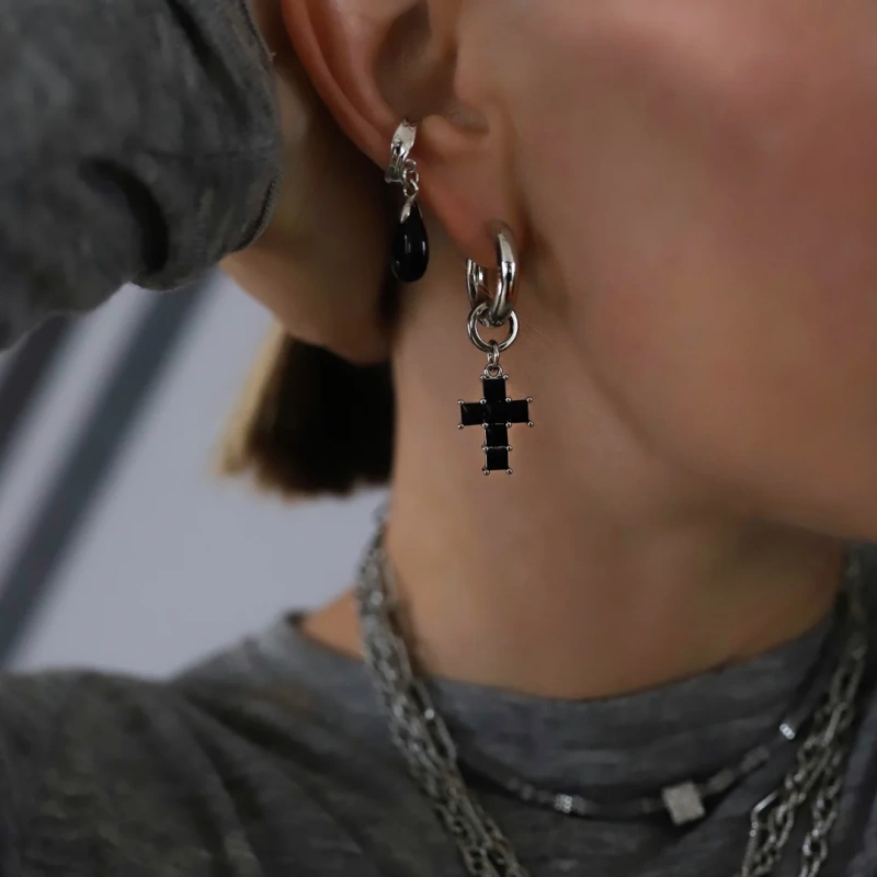 Серьги Shine cross dark