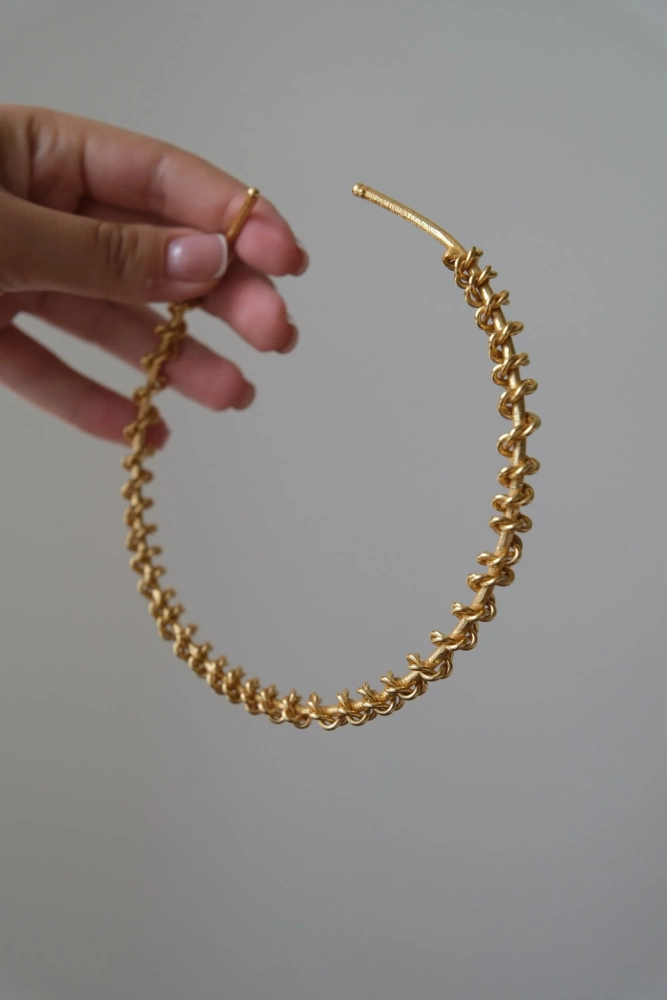 Чокер Солнечная спираль (Sun Coil) золотистый