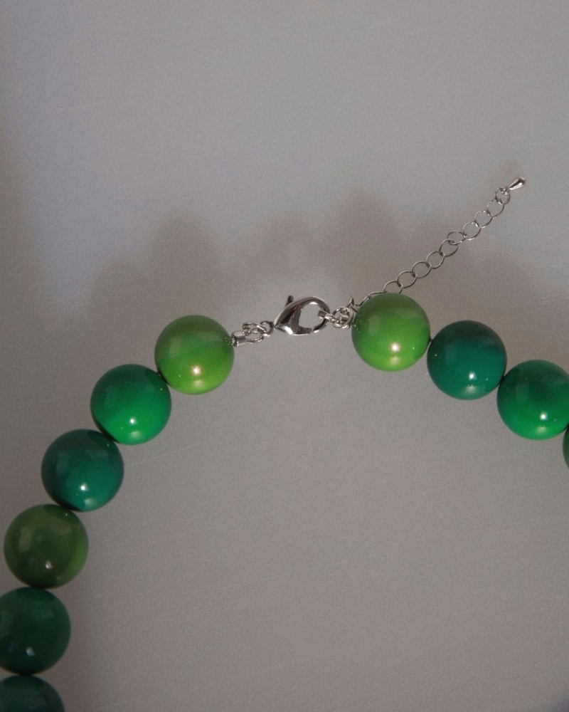 Чокер Лес из зелёной майорки