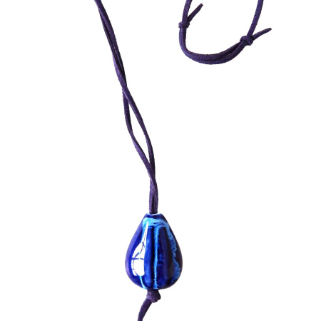 Кулон на шнурке Тифлис с семечкой в синем цвете