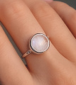 Серебряное кольцо Комо с лунным камнем