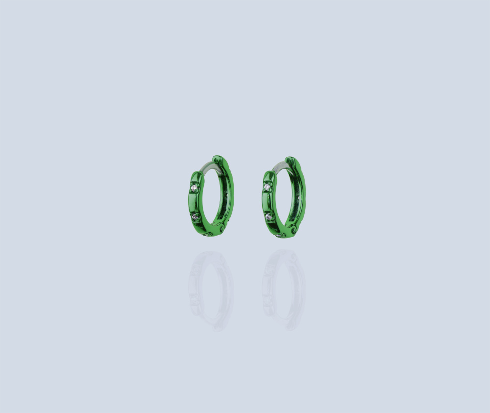 Серебряные серьги круглые с фианитами зелёная нанокерамика