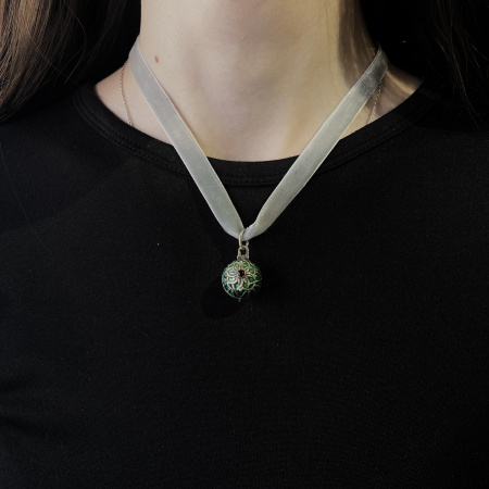 Медальон Большой хранитель на ленте зелёный