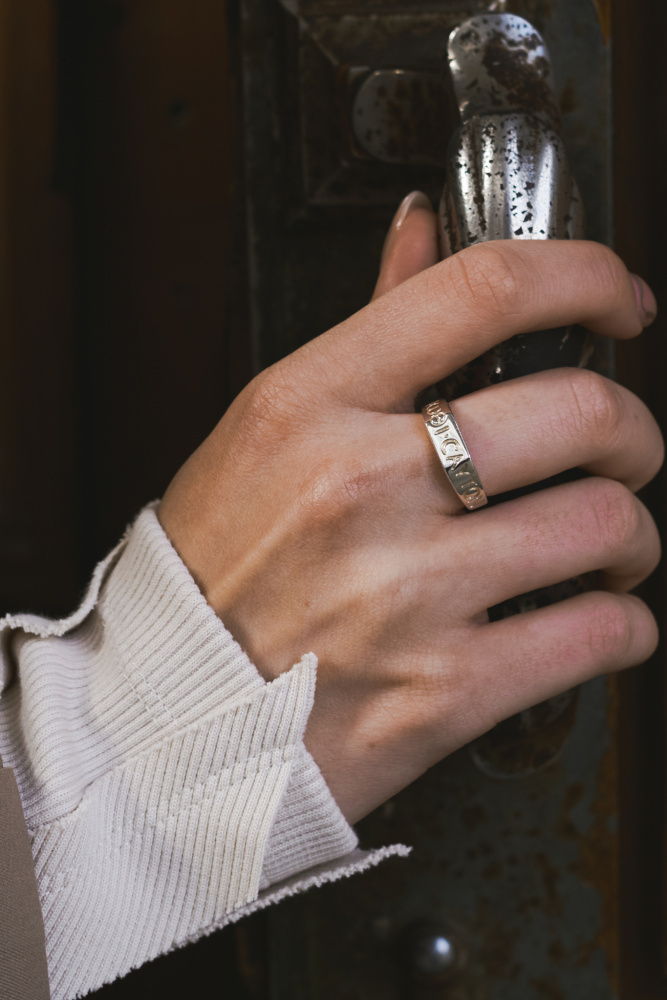 Серебряное кольцо Ego
