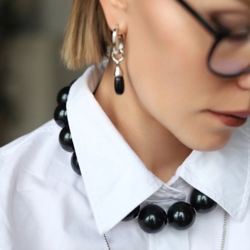 Колье Black currant