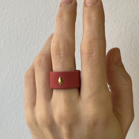 Кольцо Капля красное