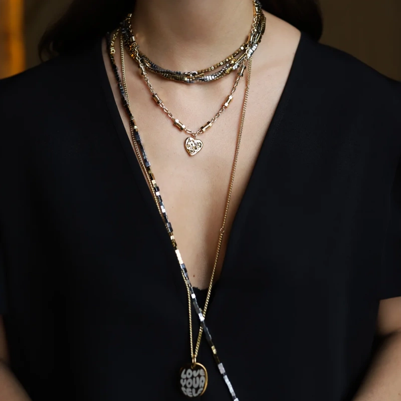 Чокер Поворот