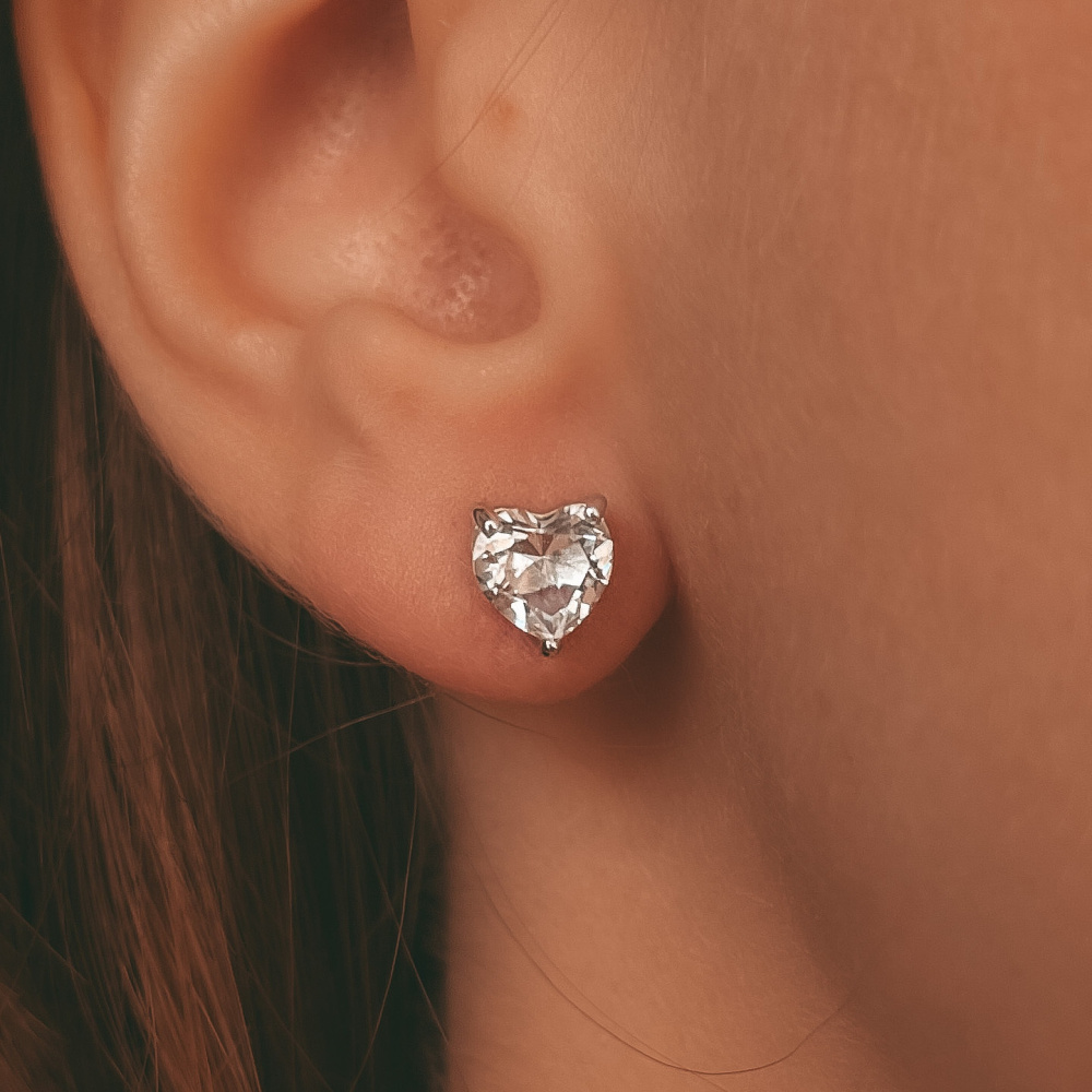 Серебряные серьги Сердце с горным хрусталем