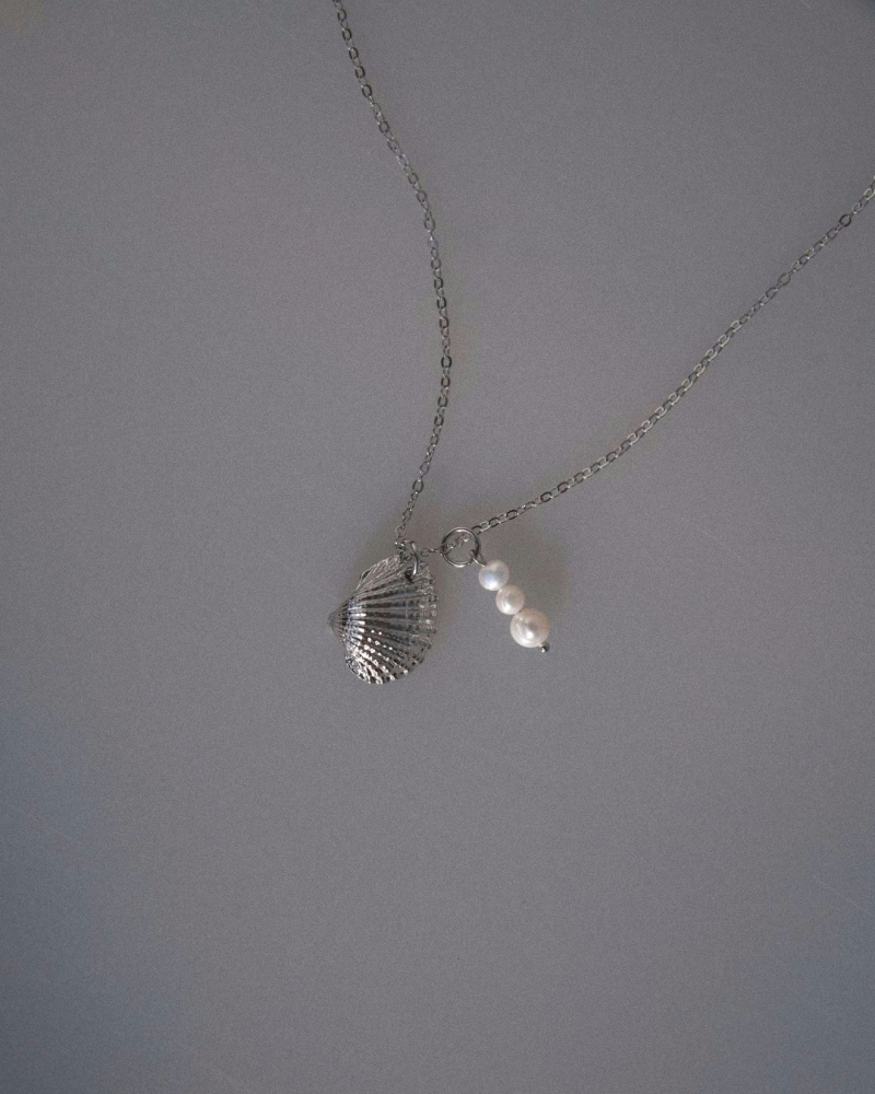 Цепочка Жигулевское море с ракушкой и жемчугом