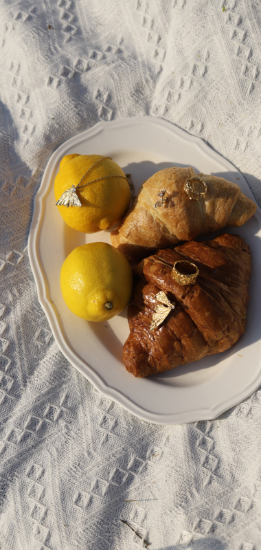 Новинки в шкатулке Дафны