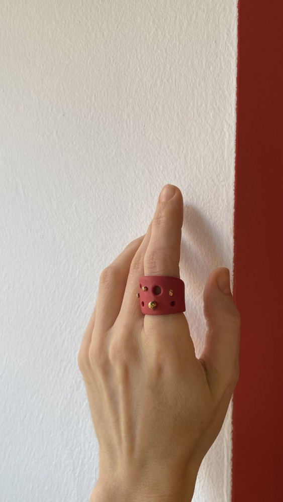 Кольцо Красное матовое