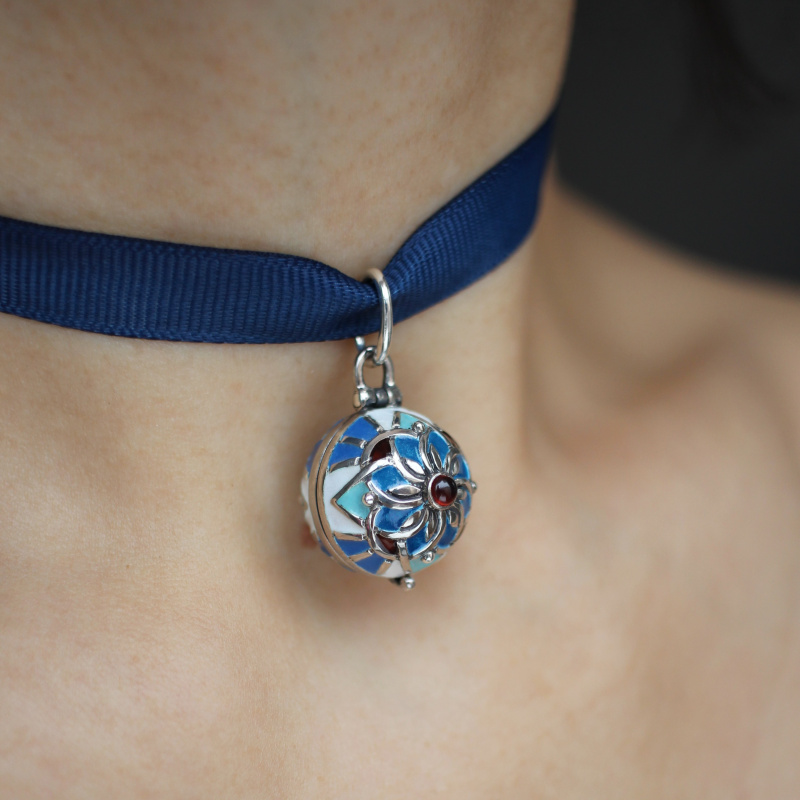 Медальон Большой хранитель на ленте синий