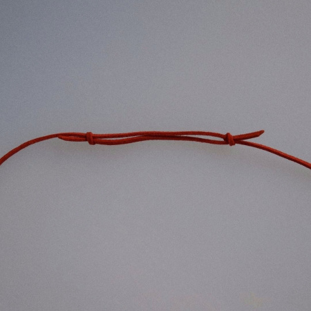 Кулон на шнурке Тифлис с семечкой в винном цвете