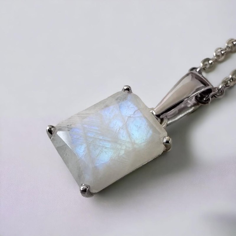 Серебряное колье Perfect с лунным камнем