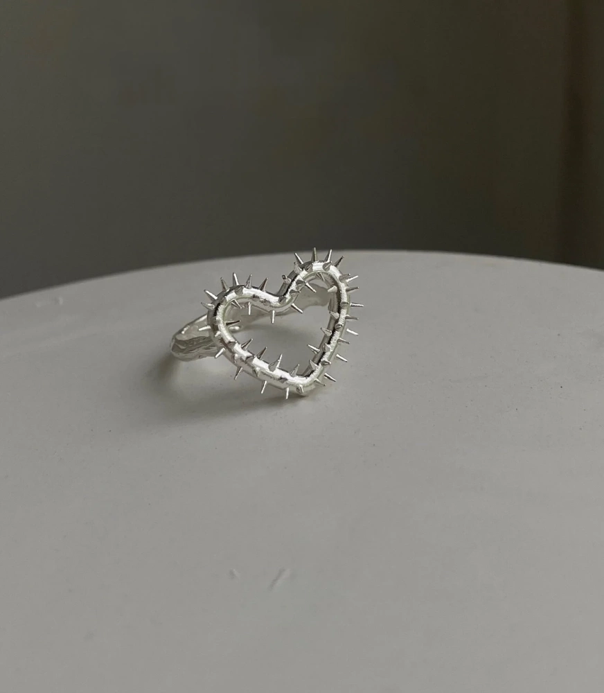Серебряное кольцо Shape of My Heart