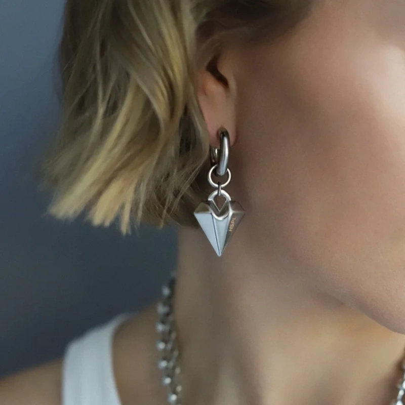 Моносерьга Simple love