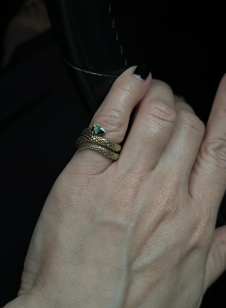 Кольцо Грин Снейк в покрытии золотом