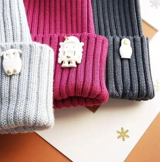 Фарфоровая брошь Nutcracker