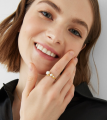 Серебряное кольцо Sorento trio с жемчугом в покрытии золотом