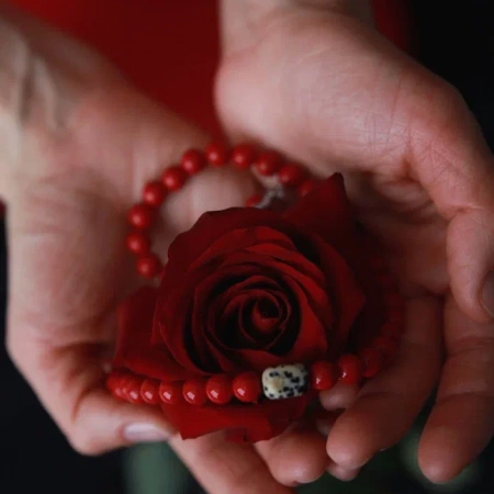 Чокер с настроением Роковая