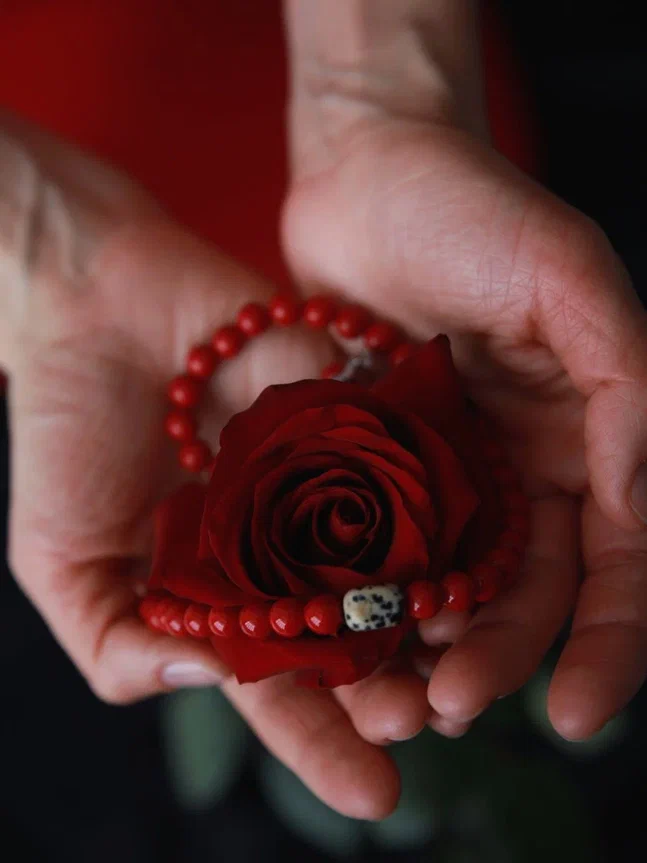 Серебряный чокер с настроением Роковая