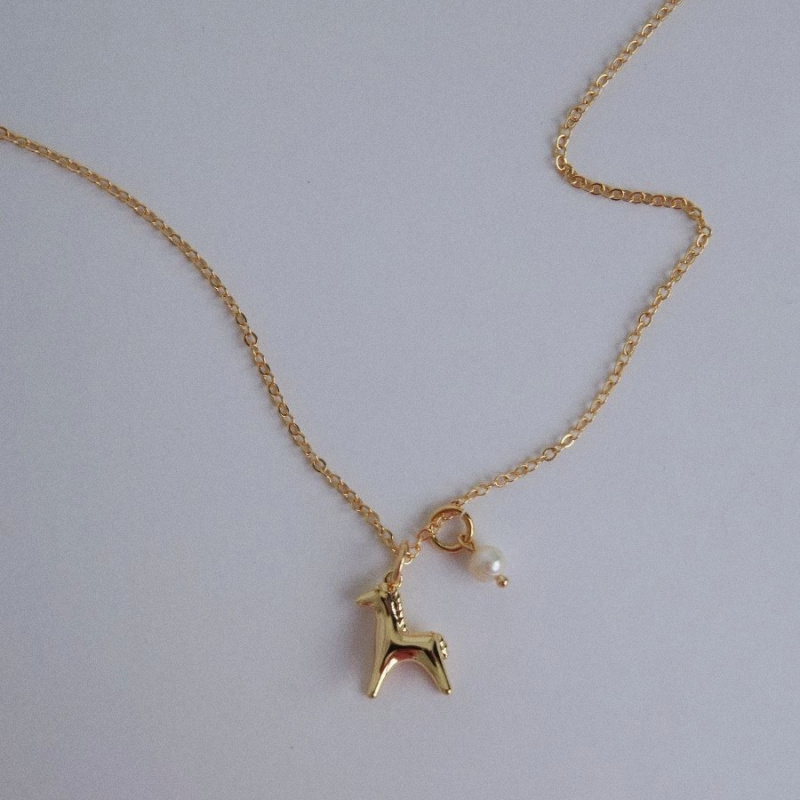 Подвеска Ход конём в покрытии золотом